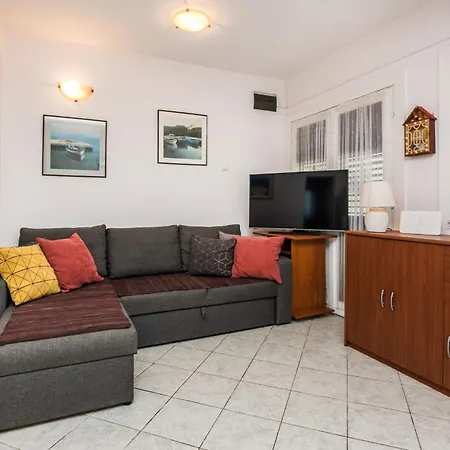 Poslon By Interhome *